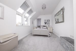 THE HAWTHORNS- click for photo gallery